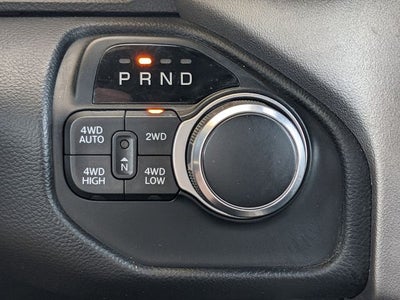 2019 RAM 1500 Big Horn/Lone Star Crew Cab 4x4 6'4' Box