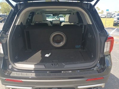 2025 Ford Explorer Platinum
