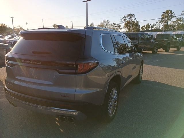 2024 GMC Acadia FWD Denali