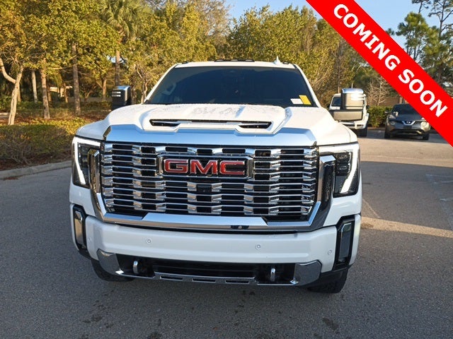 2024 GMC Sierra 2500HD 4WD Crew Cab Long Bed Denali