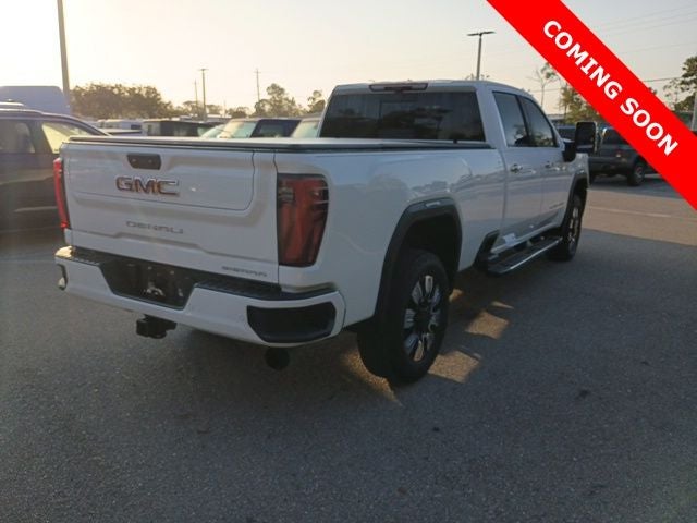 2024 GMC Sierra 2500HD 4WD Crew Cab Long Bed Denali