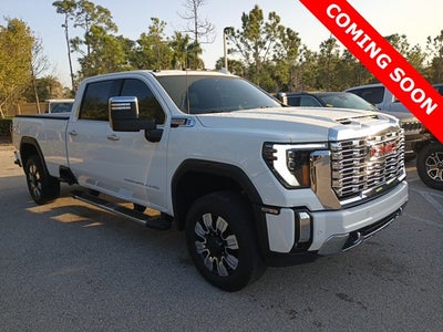 2024 GMC Sierra 2500HD 4WD Crew Cab Long Bed Denali
