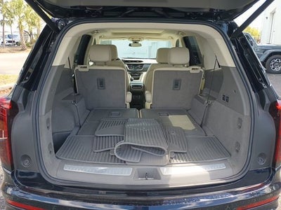 2022 Cadillac XT6 AWD Premium Luxury