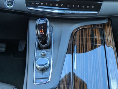 2023 Cadillac Escalade 4WD Premium Luxury