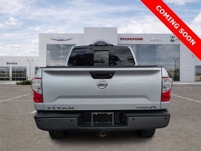 2017 Nissan TITAN PRO-4X