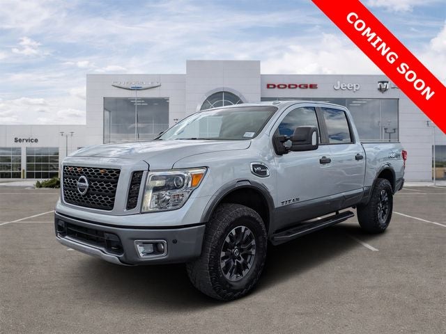 2017 Nissan TITAN PRO-4X