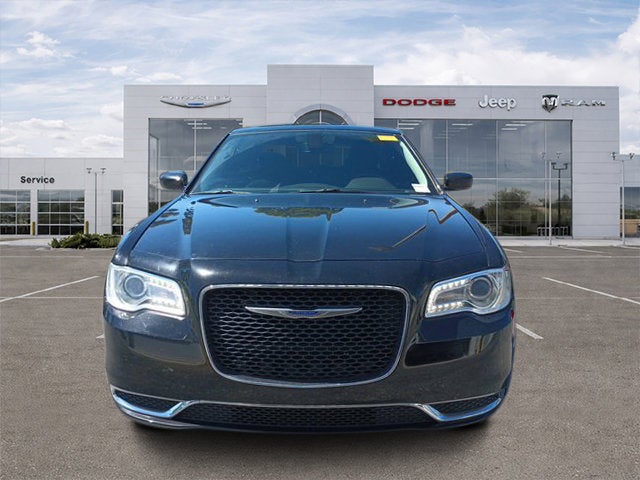 2019 Chrysler 300 Touring