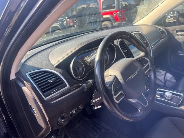2019 Chrysler 300 Touring