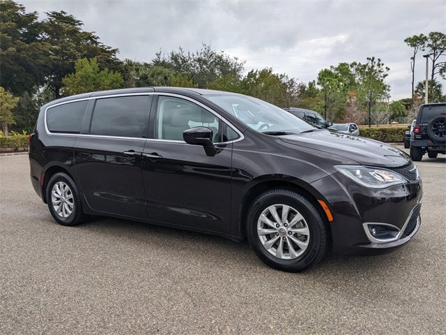 2018 Chrysler Pacifica Touring Plus