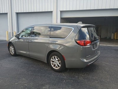 2020 Chrysler Pacifica Touring
