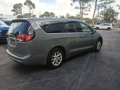 2020 Chrysler Pacifica Touring