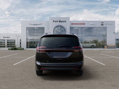 2027 Chrysler Pacifica PACIFICA LIMITED