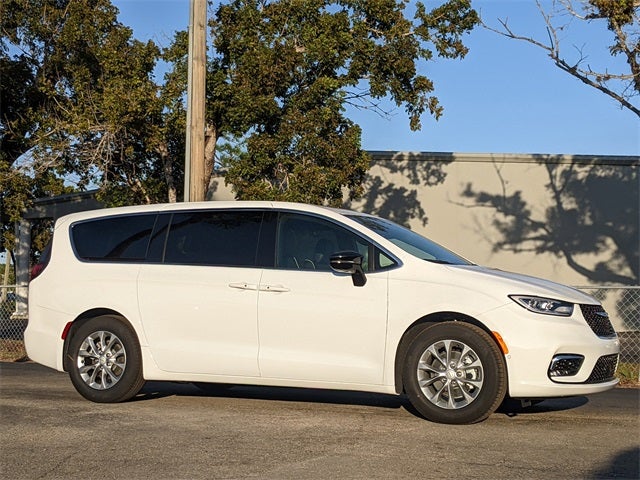 2026 Chrysler Pacifica PACIFICA LIMITED