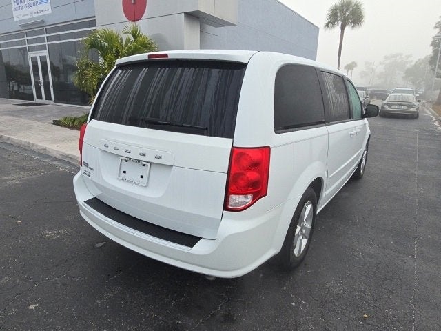 2013 Dodge Grand Caravan SE