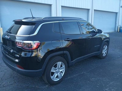 2022 Jeep Compass Latitude FWD