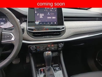 2022 Jeep Compass Latitude FWD