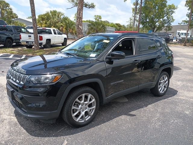 2022 Jeep Compass Latitude Lux