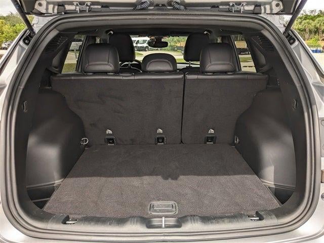 2023 Jeep Compass Latitude Lux FWD