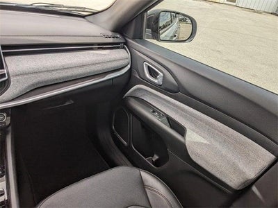 2023 Jeep Compass Latitude Lux FWD