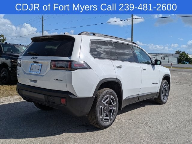 2027 Jeep Cherokee CHEROKEE LAREDO 4X4