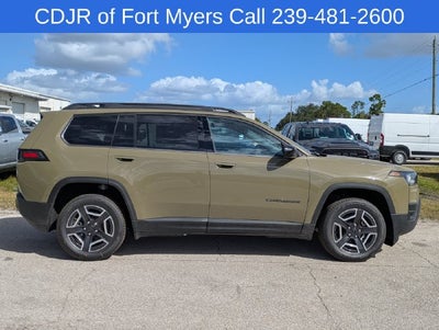 2027 Jeep Cherokee CHEROKEE LAREDO 4X4