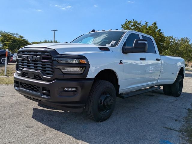2026 RAM Ram 3500 RAM 3500 TRADESMAN CREW CAB 4X4 8' BOX