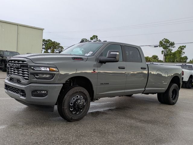 2026 RAM 3500 RAM 3500 BIG HORN CREW CAB 4X4 8' BOX