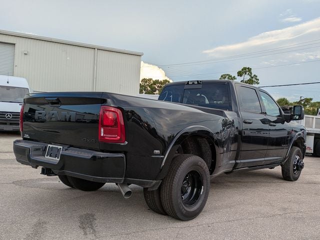 2026 RAM Ram 3500 RAM 3500 LIMITED CREW CAB 4X4 8' BOX