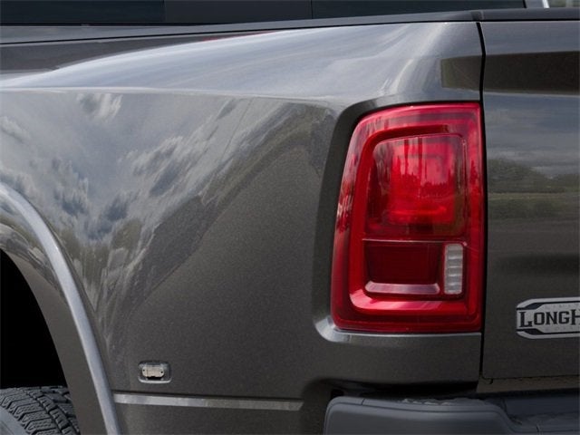 2026 RAM Ram 3500 RAM 3500 LIMITED LONGHORN CREW CAB 4X4 8' BOX