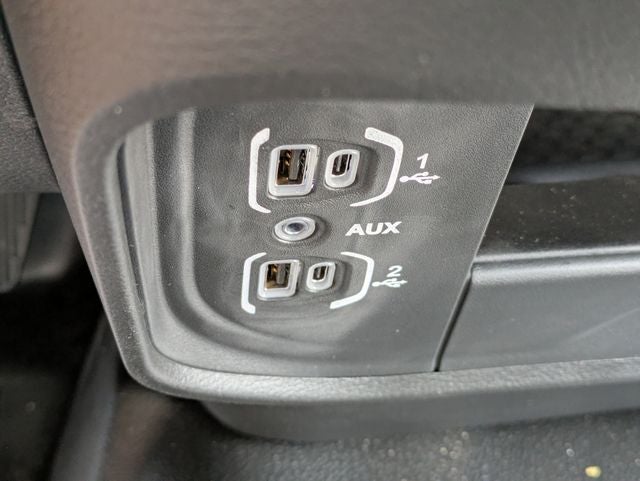 2025 RAM Ram 2500 RAM 2500 TRADESMAN REGULAR CAB 4X4 8' BOX