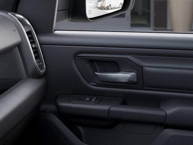 2026 RAM Ram 1500 RAM 1500 EXPRESS CREW CAB 4X2 5'7' BOX