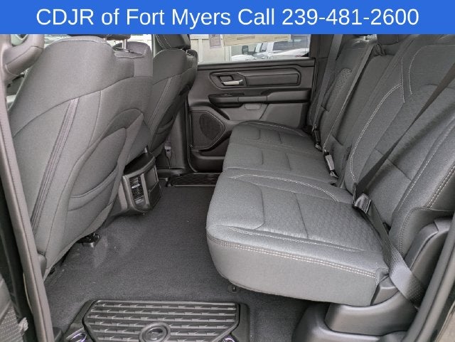 2026 RAM Ram 1500 RAM 1500 EXPRESS CREW CAB 4X2 5'7' BOX