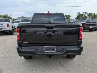 2026 RAM Ram 1500 RAM 1500 EXPRESS CREW CAB 4X2 5'7' BOX