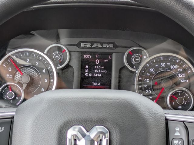 2026 RAM 1500 RAM 1500 EXPRESS CREW CAB 4X2 5'7' BOX