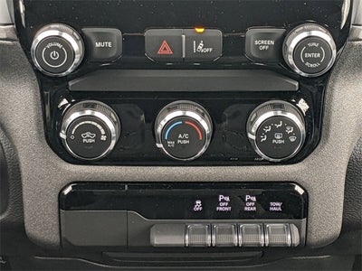 2026 RAM Ram 1500 RAM 1500 TRADESMAN CREW CAB 4X2 5'7' BOX