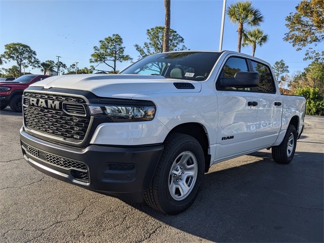 2026 RAM Ram 1500 RAM 1500 TRADESMAN CREW CAB 4X2 5'7' BOX