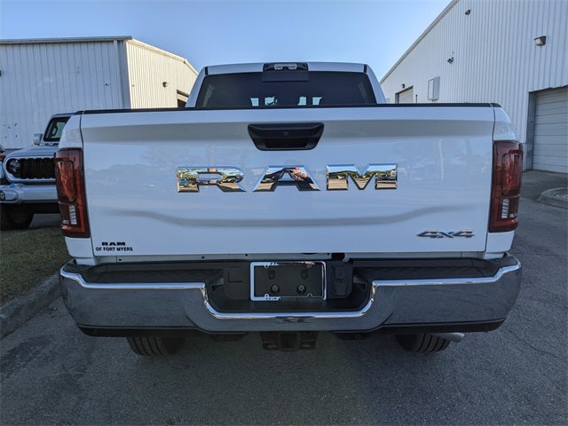 2025 RAM Ram 2500 RAM 2500 TRADESMAN CREW CAB 4X4 6'4' BOX