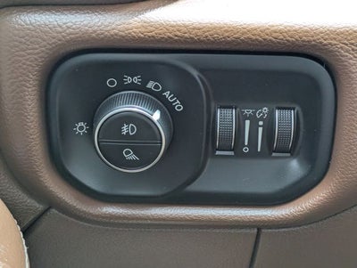 2021 RAM 2500 Laramie Crew Cab 4x4 6'4' Box