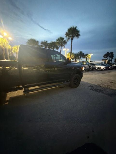 2022 RAM 2500 Laramie Crew Cab 4x4 6'4' Box