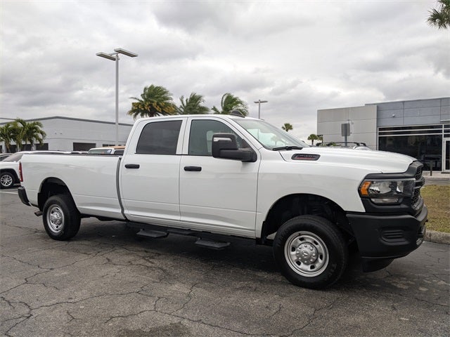 2024 RAM 2500 Tradesman Crew Cab 4x4 8' Box