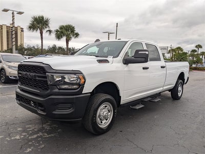 2024 RAM 2500 Tradesman Crew Cab 4x4 8' Box