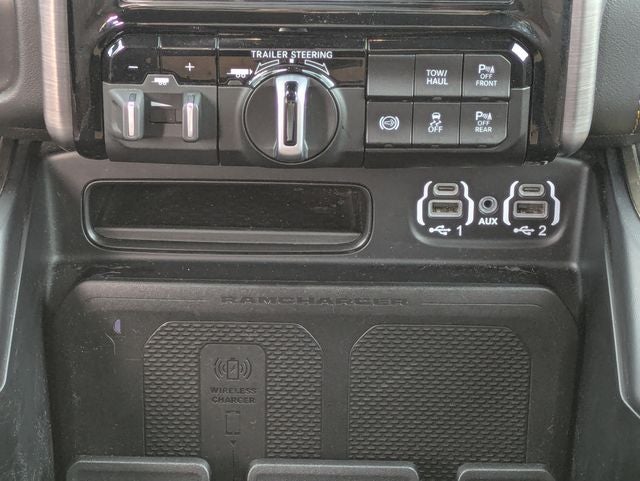 2024 RAM 2500 Limited Longhorn Crew Cab 4x4 8' Box