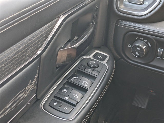 2022 RAM 2500 Limited Crew Cab 4x4 6'4' Box