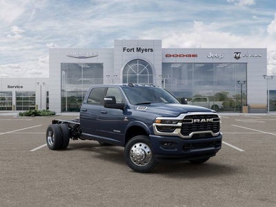 2026 RAM Ram 5500 Chassis Cab RAM 5500 BIG HORN CHASSIS CREW CAB 4X4 60' CA