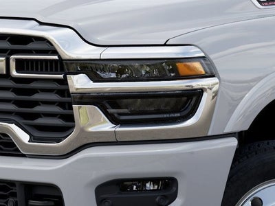 2026 RAM Ram 5500 Chassis Cab RAM 5500 BIG HORN CHASSIS CREW CAB 4X4 60' CA