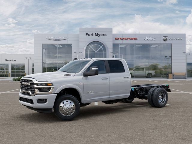 2026 RAM Ram 5500 Chassis Cab RAM 5500 BIG HORN CHASSIS CREW CAB 4X4 60' CA