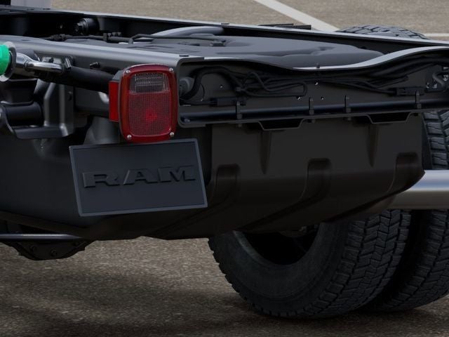 2026 RAM Ram 5500 Chassis Cab RAM 5500 BIG HORN CHASSIS CREW CAB 4X4 60' CA