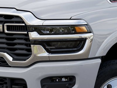 2026 RAM Ram 5500 Chassis Cab RAM 5500 BIG HORN CHASSIS CREW CAB 4X4 60' CA