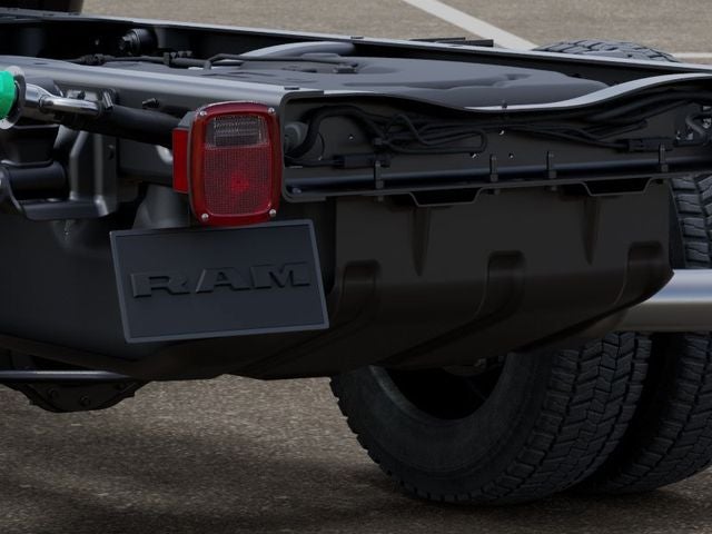 2026 RAM Ram 5500 Chassis Cab RAM 5500 BIG HORN CHASSIS CREW CAB 4X4 60' CA