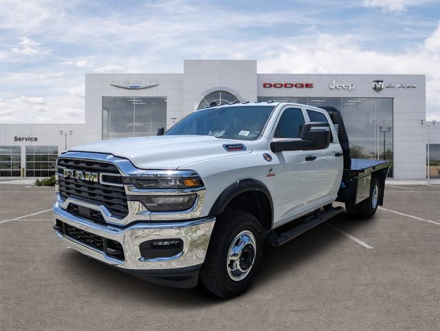 2026 RAM Ram 3500 Chassis Cab RAM 3500 TRADESMAN CREW CAB CHASSIS 4X4 60' CA